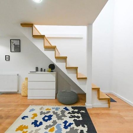 2 Bedroom Flat In Damjanich Str., Hirsch Будапешт Экстерьер фото